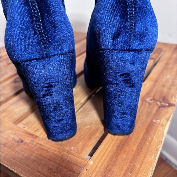 Steve Madden Blue Velvet Platform Boots - Picture 10 of 13